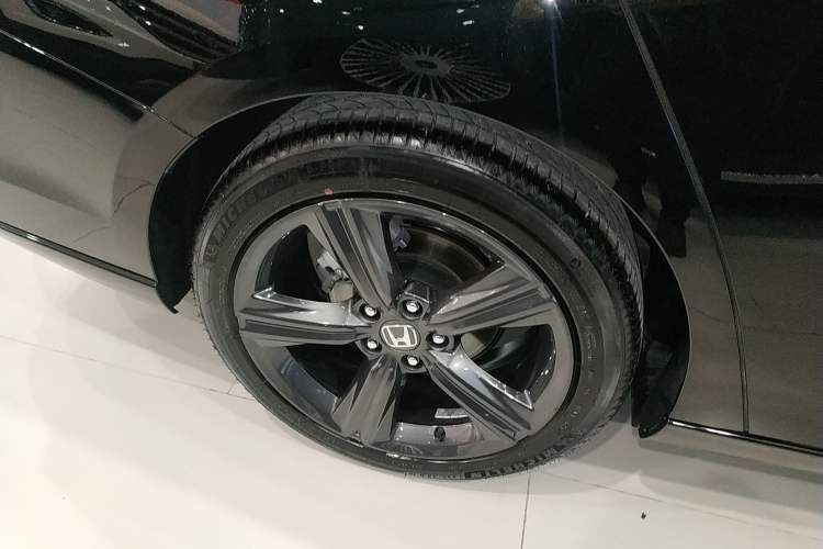 Used Honda Inspire 2025 260TURBO Elite Edition Right Rear Wheel Hub