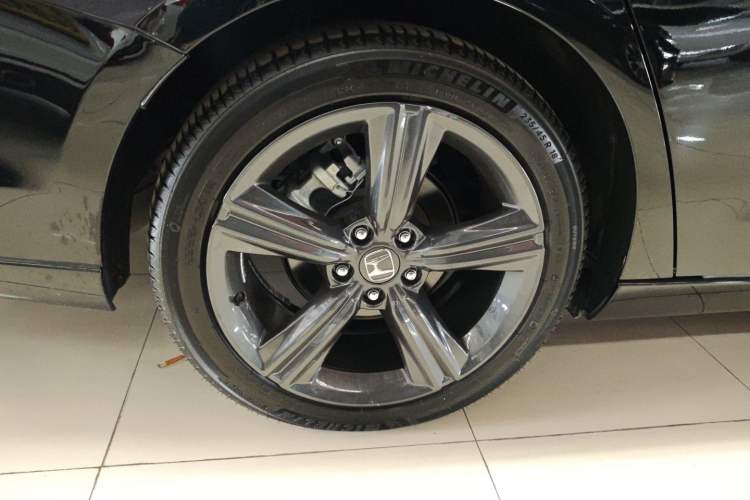 Used Honda Inspire 2025 260TURBO Elegant Edition Right Rear Wheel Hub