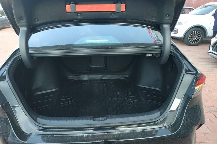 Used Honda Inspire 2025 260TURBO Elite Edition Trunk