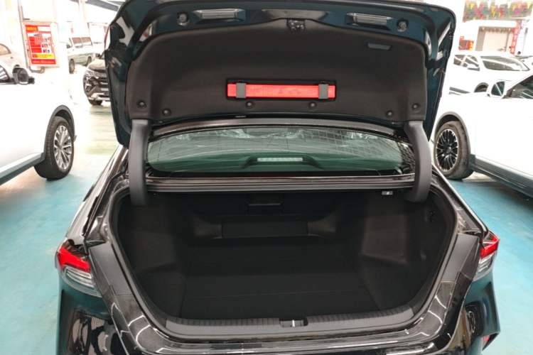 Used Honda Inspire 2025 260TURBO Elite Edition Trunk