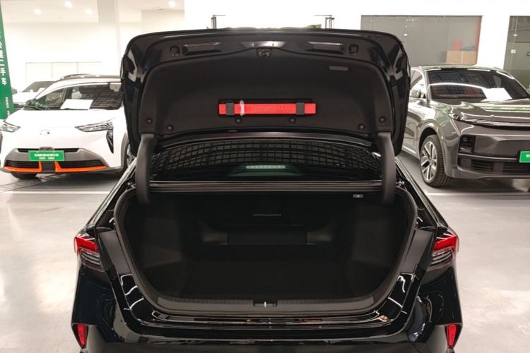 Used Honda Inspire 2025 260TURBO Elite Edition Trunk