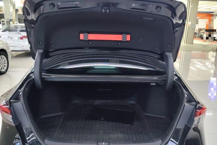 Used Honda Inspire 2025 260TURBO Elegant Edition Trunk