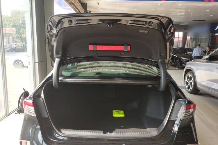 Used Honda Inspire 2025 260TURBO Elegant Edition Trunk