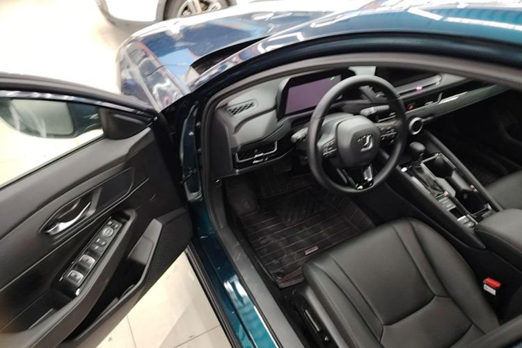 Used Honda Inspire 2025 260TURBO Elite Edition Driver Seat
