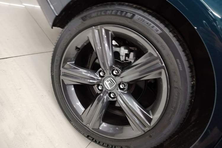 Used Honda Inspire 2025 260TURBO Elite Edition Right Rear Wheel Hub