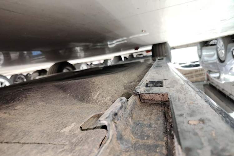 Used Honda Inspire 2025 260TURBO Elite Edition Right Side Sill