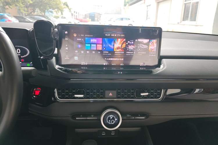 Used Honda Inspire 2025 260TURBO Elegant Edition Audio And AC Panel