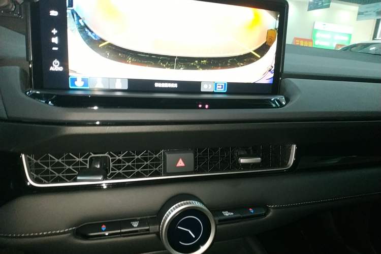 Used Honda Inspire 2025 260TURBO Elegant Edition Audio And AC Panel