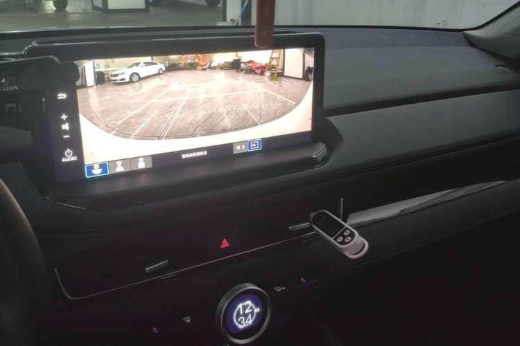 Used Honda Inspire 2025 260TURBO Elegant Edition Audio And AC Panel