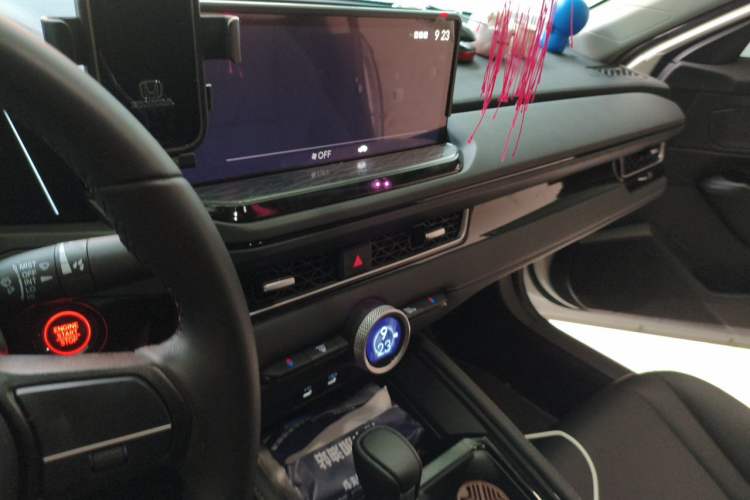 Used Honda Inspire 2025 260TURBO Elegant Edition Audio And AC Panel