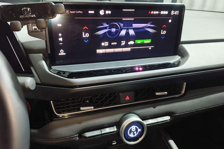 Used Honda Inspire 2025 260TURBO Elegant Edition Audio And AC Panel