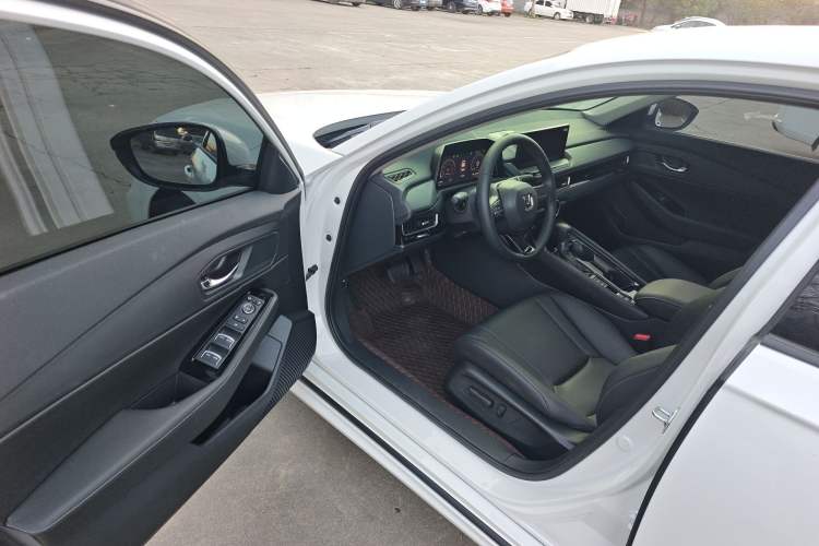 Used Honda Inspire 2025 260TURBO Elegant Edition Driver Seat