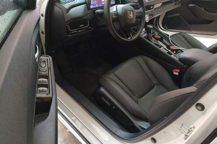 Used Honda Inspire 2025 260TURBO Elegant Edition Driver Seat