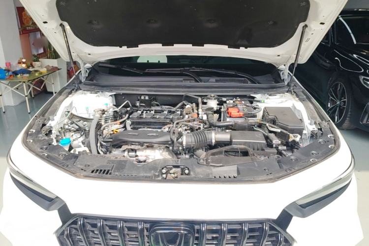 Used Honda Inspire 2025 260TURBO Elegant Edition Engine Bay