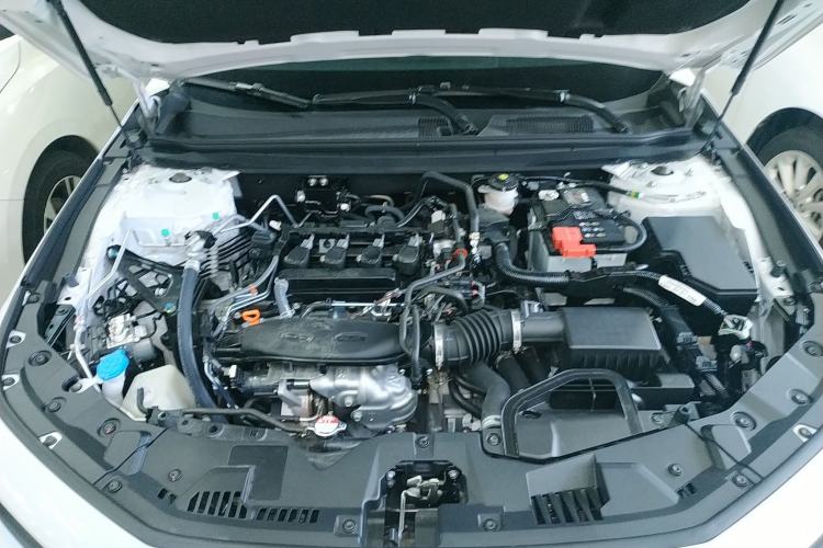 Used Honda Inspire 2025 260TURBO Elegant Edition Engine Bay