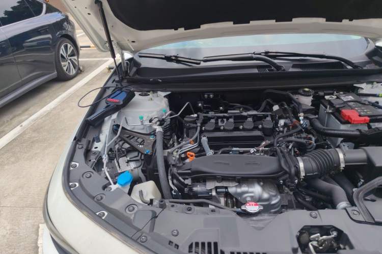 Used Honda Inspire 2025 260TURBO Elegant Edition Engine Bay Right