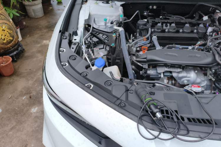 Used Honda Inspire 2025 260TURBO Elegant Edition Engine Bay Right