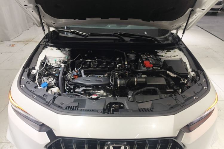 Used Honda Inspire 2025 260TURBO Elegant Edition Engine Bay