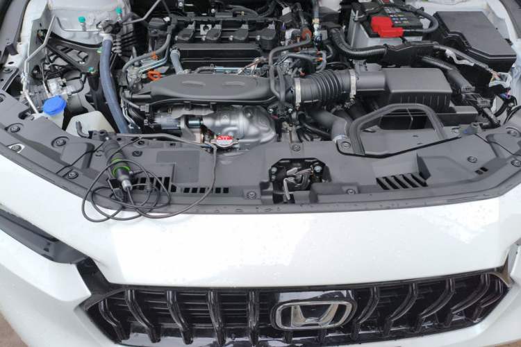 Used Honda Inspire 2025 260TURBO Elegant Edition Engine Bay