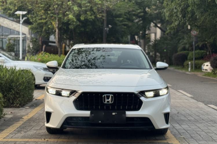 Used Honda Inspire 2025 260TURBO Elegant Edition Exterior 2