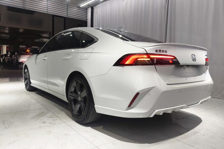 Used Honda Inspire 2025 260TURBO Elegant Edition Exterior 2
