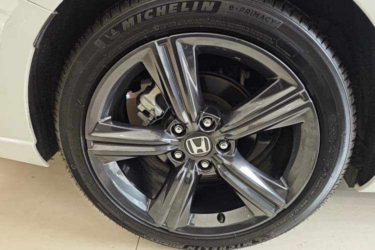 Used Honda Inspire 2025 260TURBO Elegant Edition Exterior 5