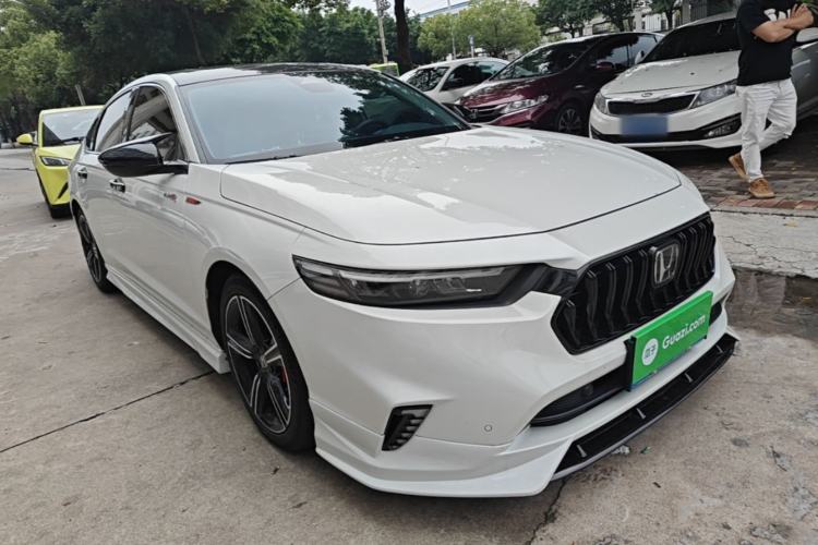 Used Honda Inspire 2025 260TURBO Elite Edition Front Right 45 Deg
