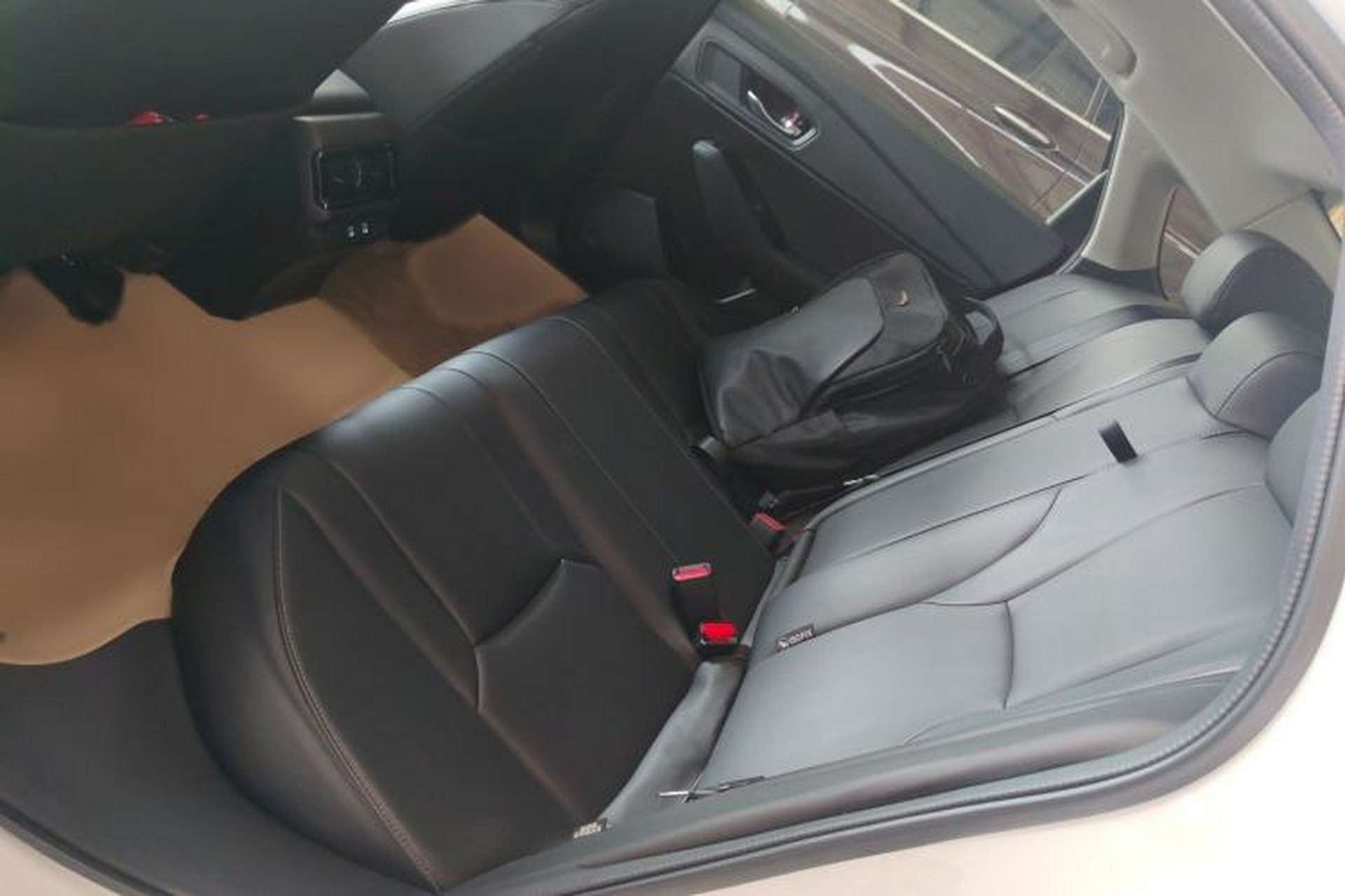 Used Honda Inspire 2025 260TURBO Elegant Edition Interior 2