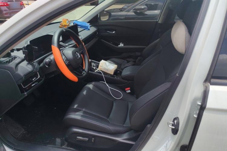 Used Honda Inspire 2025 260TURBO Elegant Edition Left Front Seat