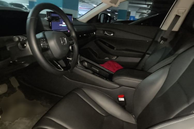 Used Honda Inspire 2025 260TURBO Elegant Edition Left Front Seat