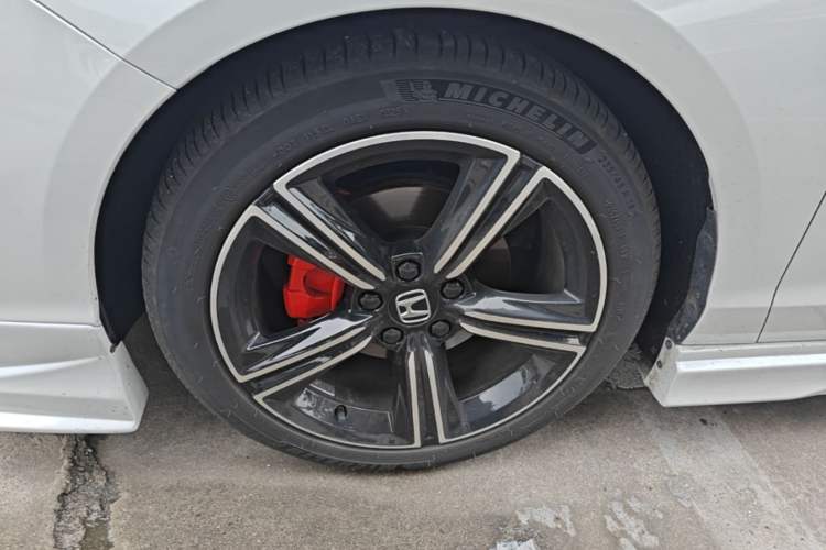 Used Honda Inspire 2025 260TURBO Elite Edition Left Front Wheel Hub