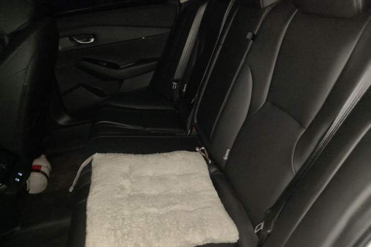 Used Honda Inspire 2025 260TURBO Elegant Edition Left Rear Seat