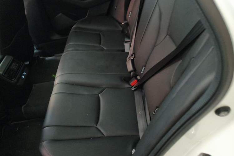 Used Honda Inspire 2025 260TURBO Elegant Edition Left Rear Seat