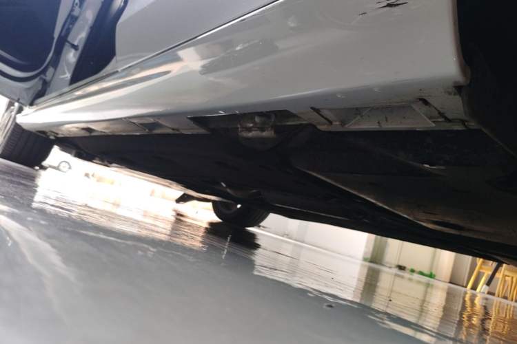 Used Honda Inspire 2025 260TURBO Elegant Edition Left Side Sill