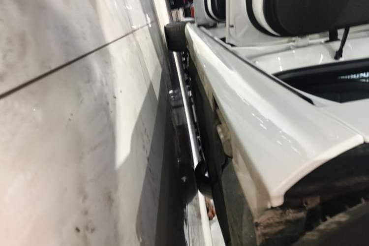 Used Honda Inspire 2025 260TURBO Elegant Edition Left Side Sill