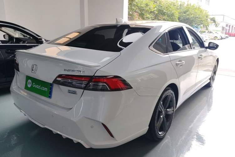 Used Honda Inspire 2025 260TURBO Elegant Edition Rear Right 45 Deg