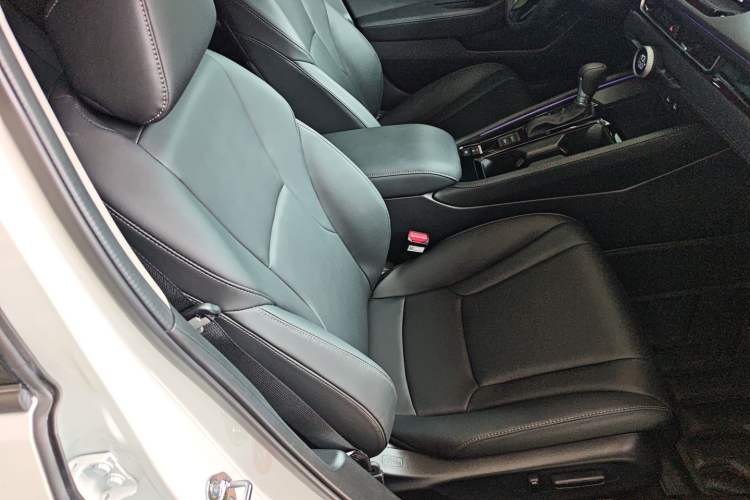 Used Honda Inspire 2025 260TURBO Elegant Edition Right Front Seat