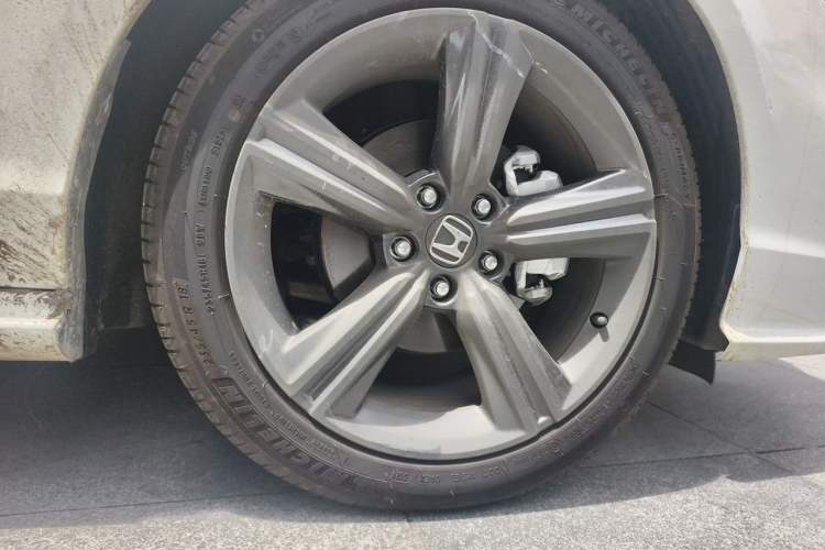 Used Honda Inspire 2025 260TURBO Elite Edition Right Front Wheel Hub