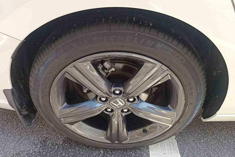 Used Honda Inspire 2025 260TURBO Elegant Edition Right Rear Wheel Hub