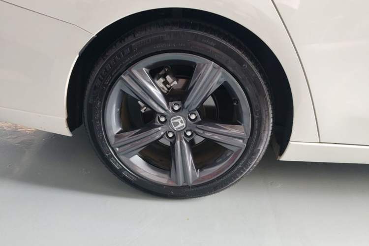 Used Honda Inspire 2025 260TURBO Elegant Edition Right Rear Wheel Hub