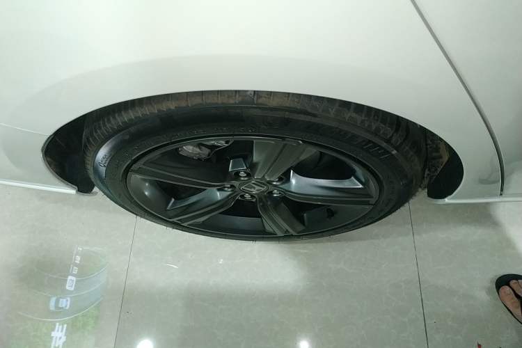 Used Honda Inspire 2025 260TURBO Elegant Edition Right Rear Wheel Hub