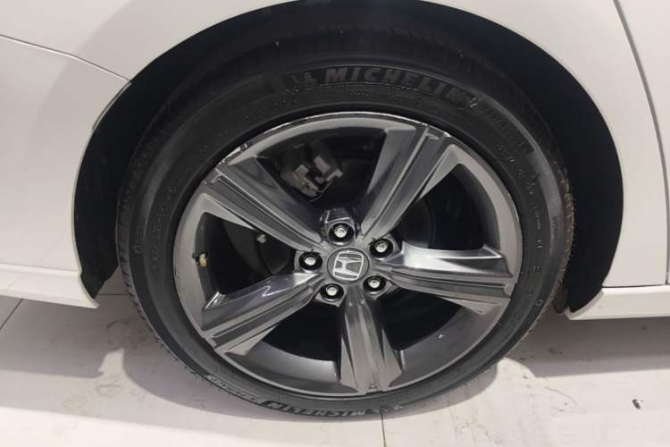 Used Honda Inspire 2025 260TURBO Elegant Edition Right Rear Wheel Hub