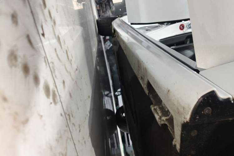 Used Honda Inspire 2025 260TURBO Elegant Edition Right Side Sill