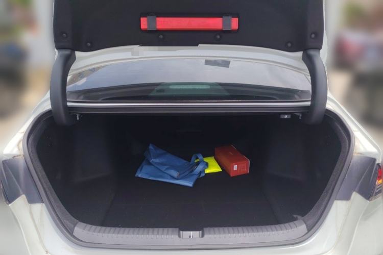 Used Honda Inspire 2025 260TURBO Elegant Edition Trunk