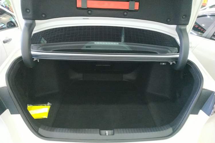 Used Honda Inspire 2025 260TURBO Elegant Edition Trunk
