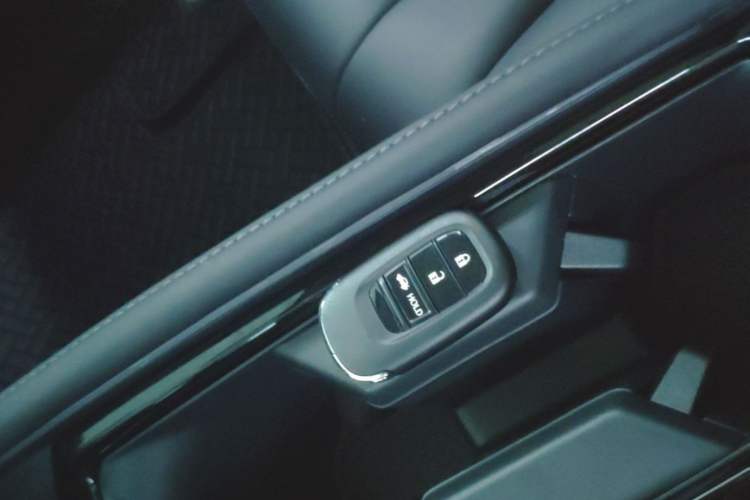 Used Honda Inspire 2025 260TURBO Elegant Edition Vehicle Key