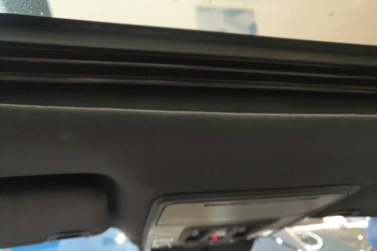 Used Honda Inspire New Energy 2023 ePHEV Prestige Edition Headliner