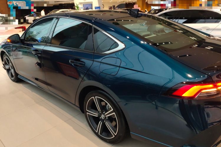 Used Honda Inspire New Energy 2023 ePHEV Prestige Edition Left Side