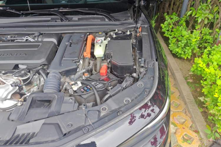 Used Honda Inspire New Energy 2023 ePHEV Prestige Edition Engine Bay Left