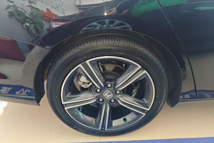 Used Honda Inspire New Energy 2023 ePHEV Prestige Edition Exterior 8